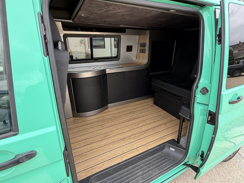 Volkswagen Transporter Tdi T28 Bluemotion Tech Startline Green #3