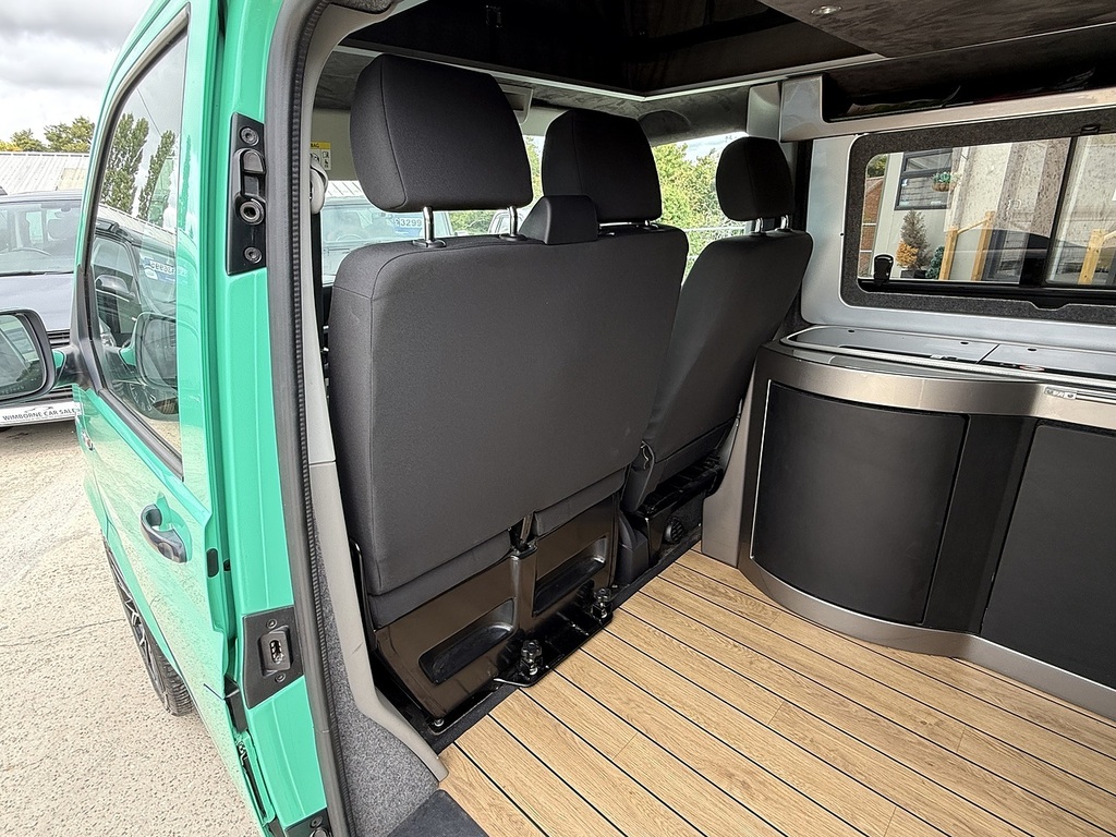 Volkswagen Transporter 2.0 Tdi T30 Bluemotion Tech Highline Panel Van Blue #7