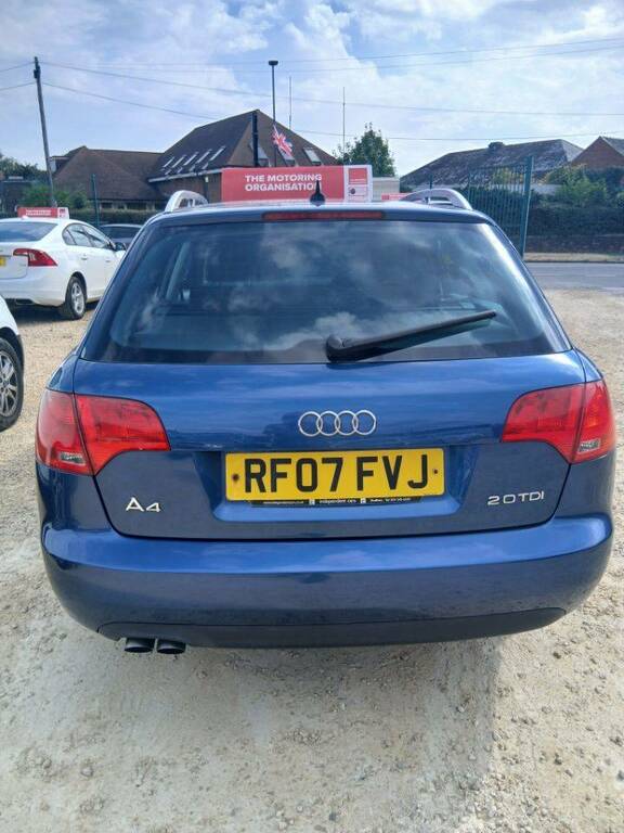 Audi A4 2.0 Tdi Tdv Se - 2007 07 Blue #5