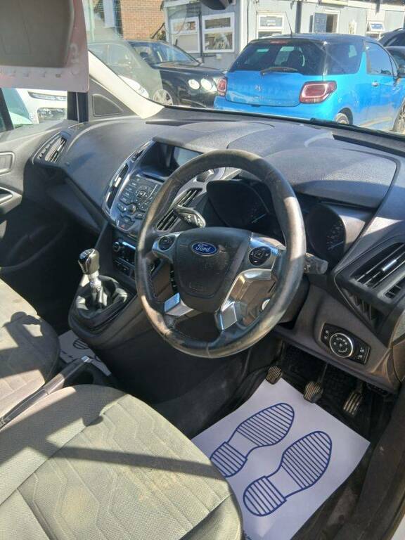 Ford Transit Connect Panel Van 200 Limited Pv 2015 White #8