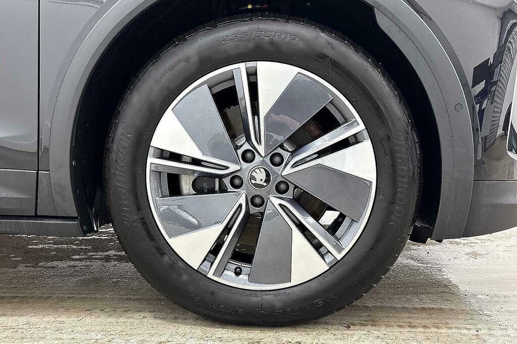 Skoda Elroq 210Kw 85 Edition 82Kwh Black #5