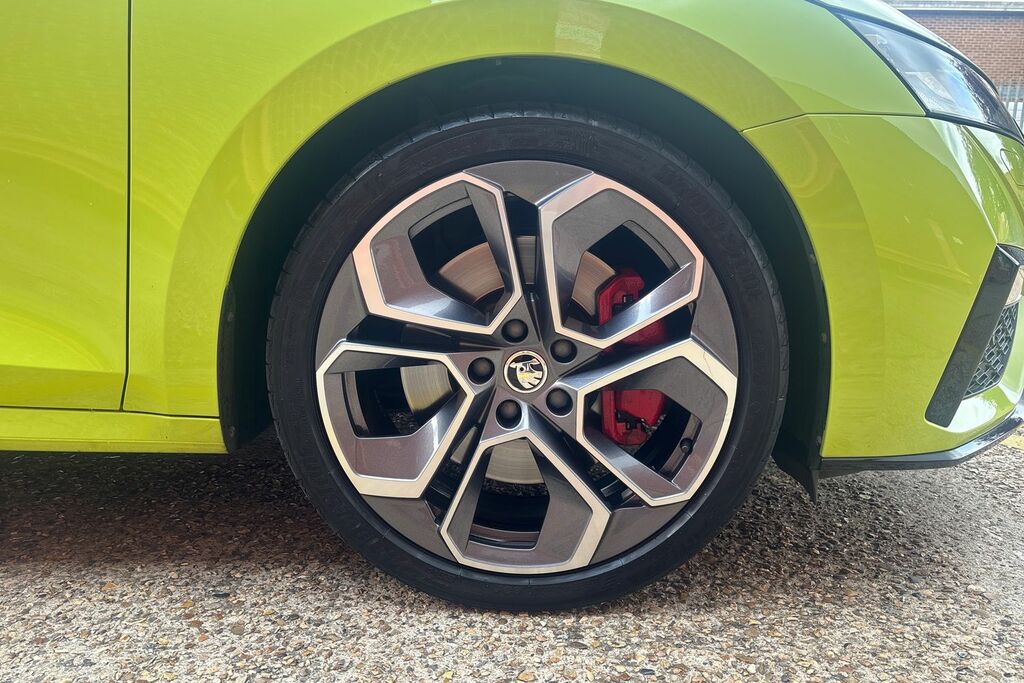 Skoda Octavia 2.0 Tsi Vrs Estate Dsg Euro 6 Ss 24 Green #5