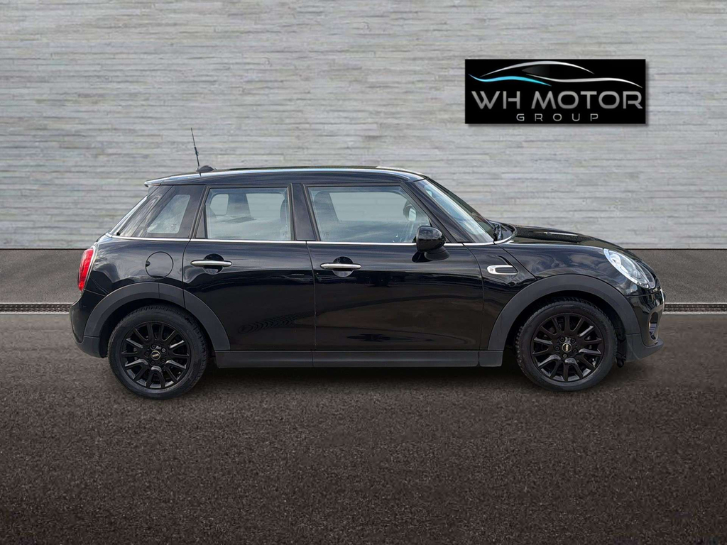 Mini Hatch Cooper Black #4