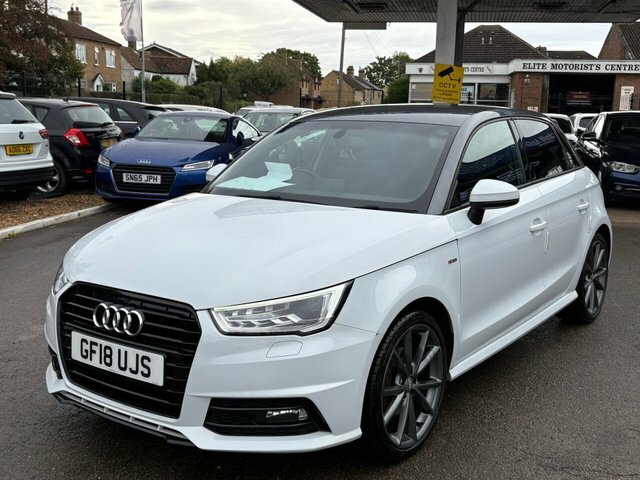 Audi A1 Tfsi Black Edition Sportback GF18UJS White #3