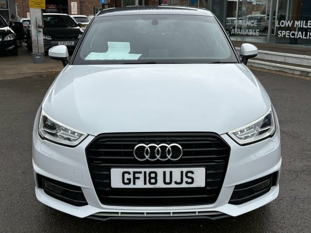 Audi A1 Tfsi Black Edition Sportback GF18UJS White #2