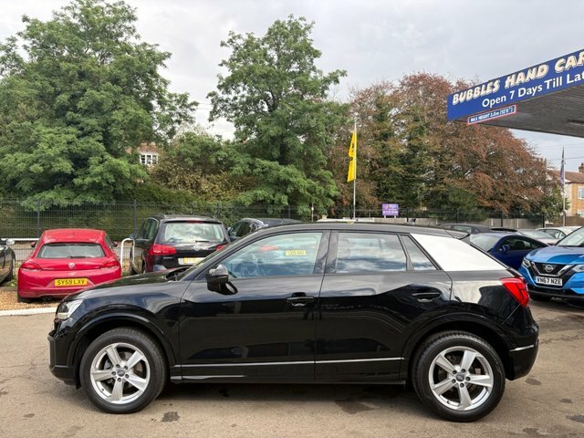 Audi Q2 Sport Automatic Black #4