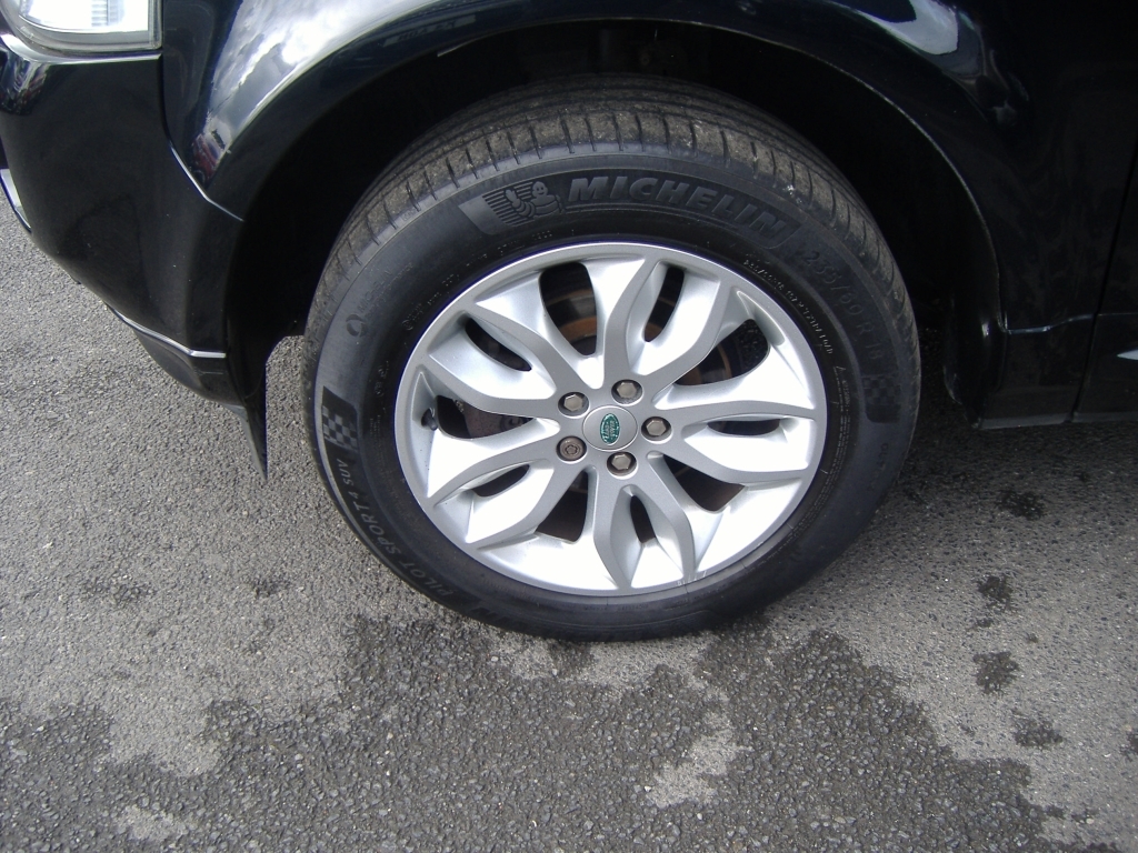 Land Rover Freelander 2 .2 Sd4 Hse Black #4