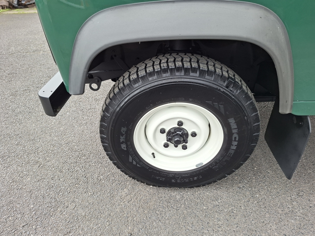 Land Rover Defender 110 110 Td5 Td5 Green #3