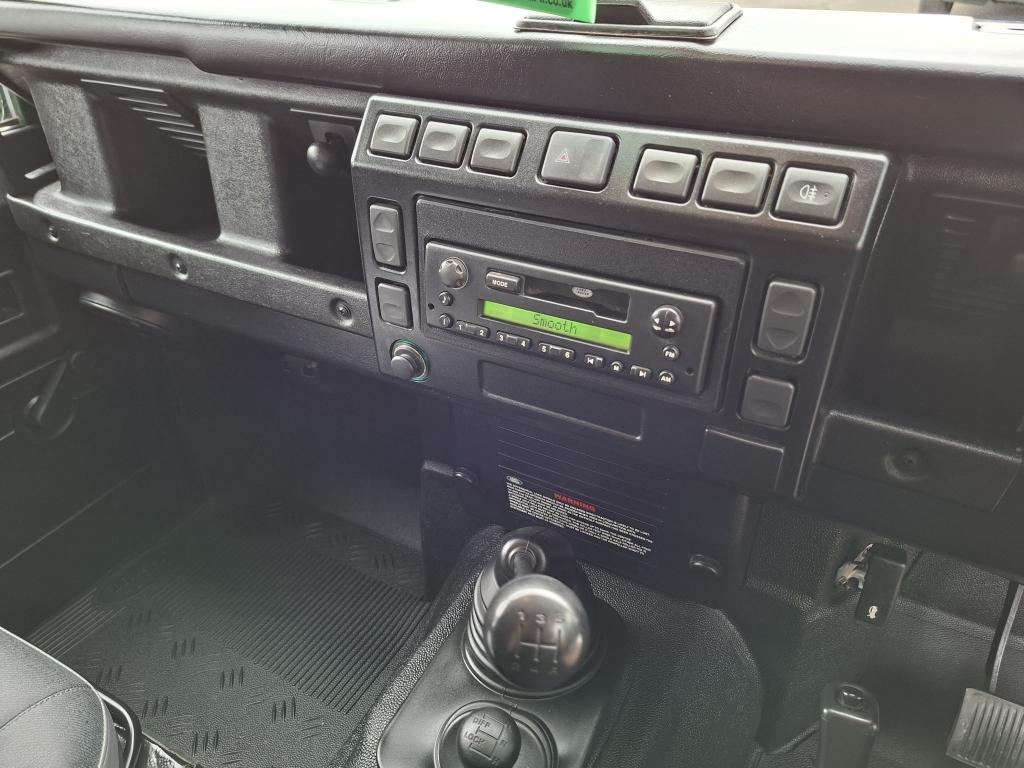 Land Rover Defender 110 110 Td5 Td5 Green #18