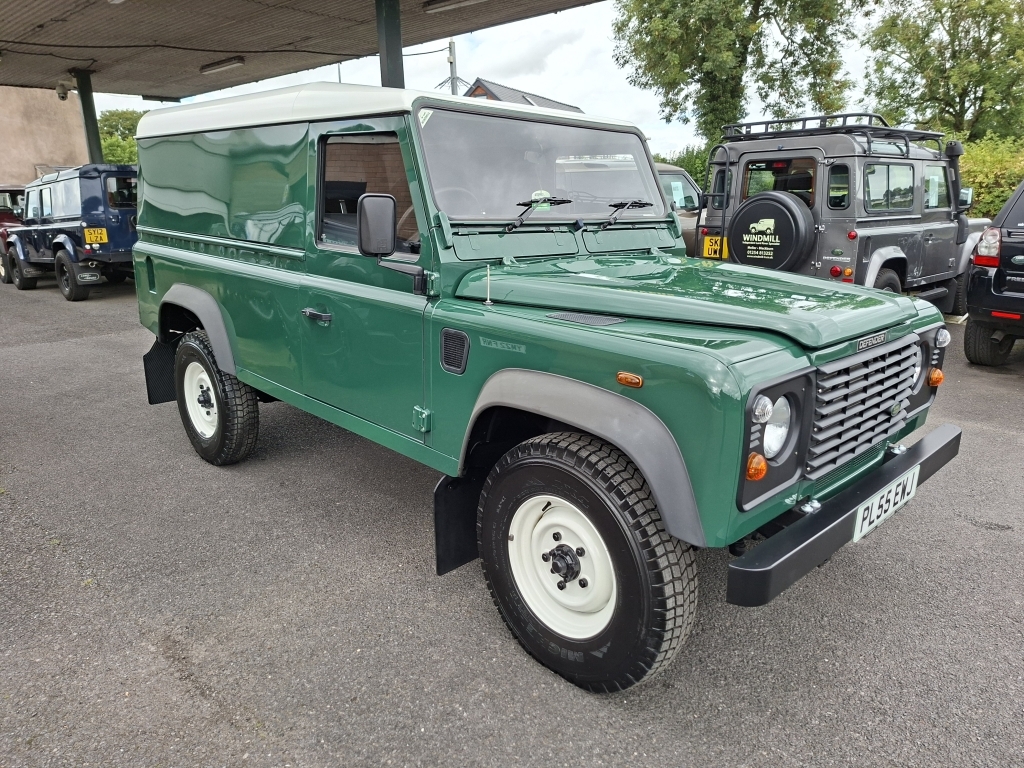 Land Rover Defender 110 110 Td5 Td5 Green #1