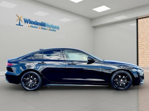Jaguar XE 2.0 P250i R-dynamic AE69LVL Black #3