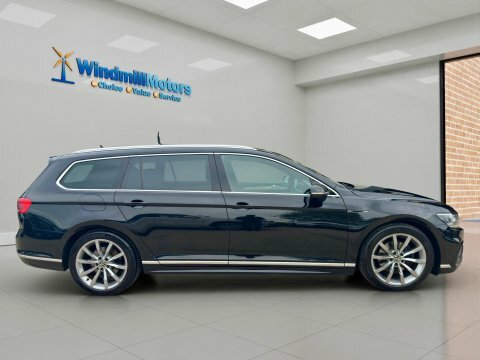 Volkswagen Passat 1.5 Tsi Evo VK23XBB Black #3