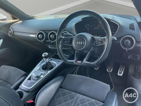 Audi TT 2.0 Tdi Ultra White #2