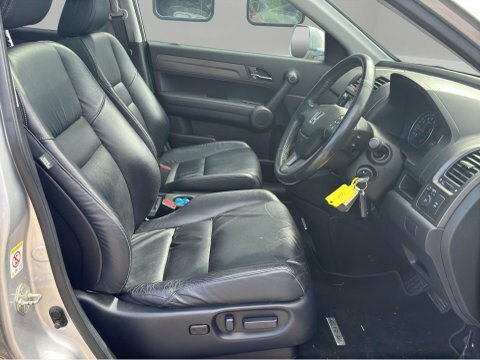 Honda Cr-V Suv Red #8