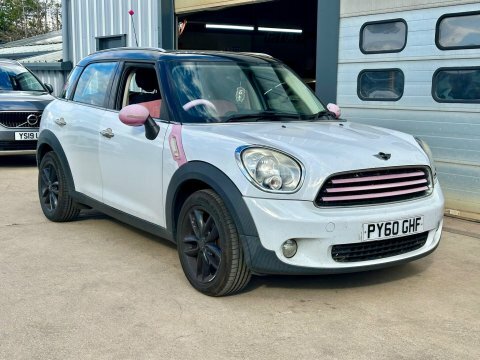 Mini Countryman 1.6 Cooper Euro White