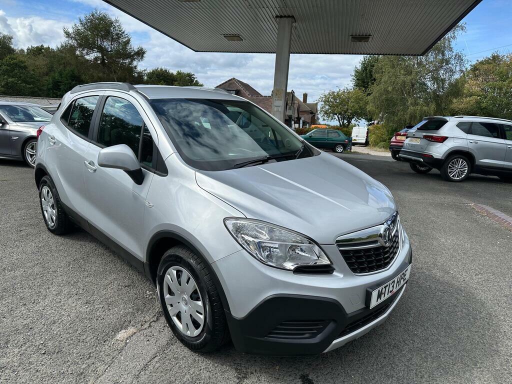 Vauxhall Mokka Hatchback White #1