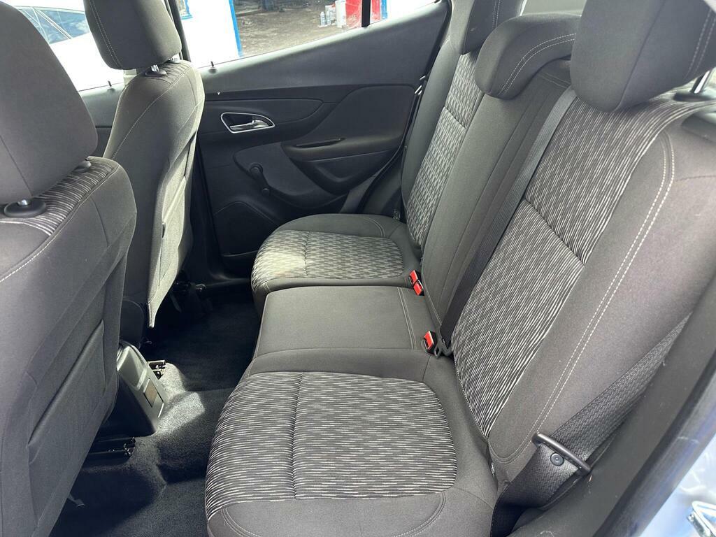 Vauxhall Mokka Hatchback White #10