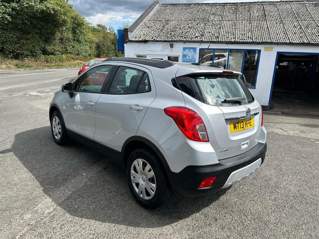 Vauxhall Mokka Hatchback White #5