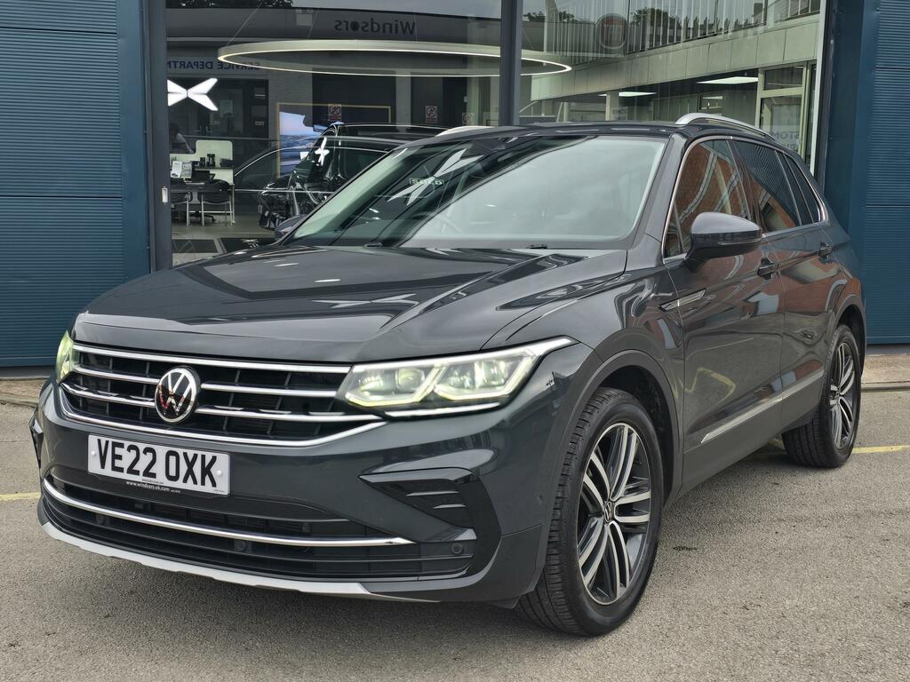 Volkswagen Tiguan 1.5 Tsi Elegance Suv Dsg Euro 6 Ss Grey #3