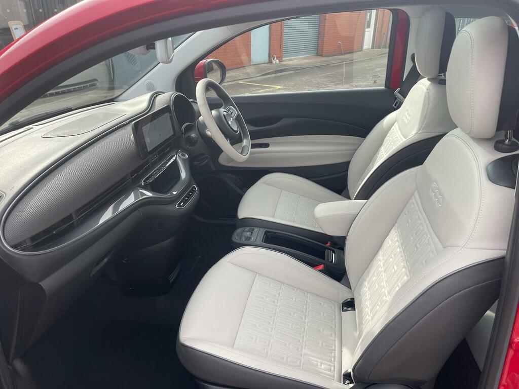 Fiat 500E 2025 42Kwh Red Hatchback 1 Red #12