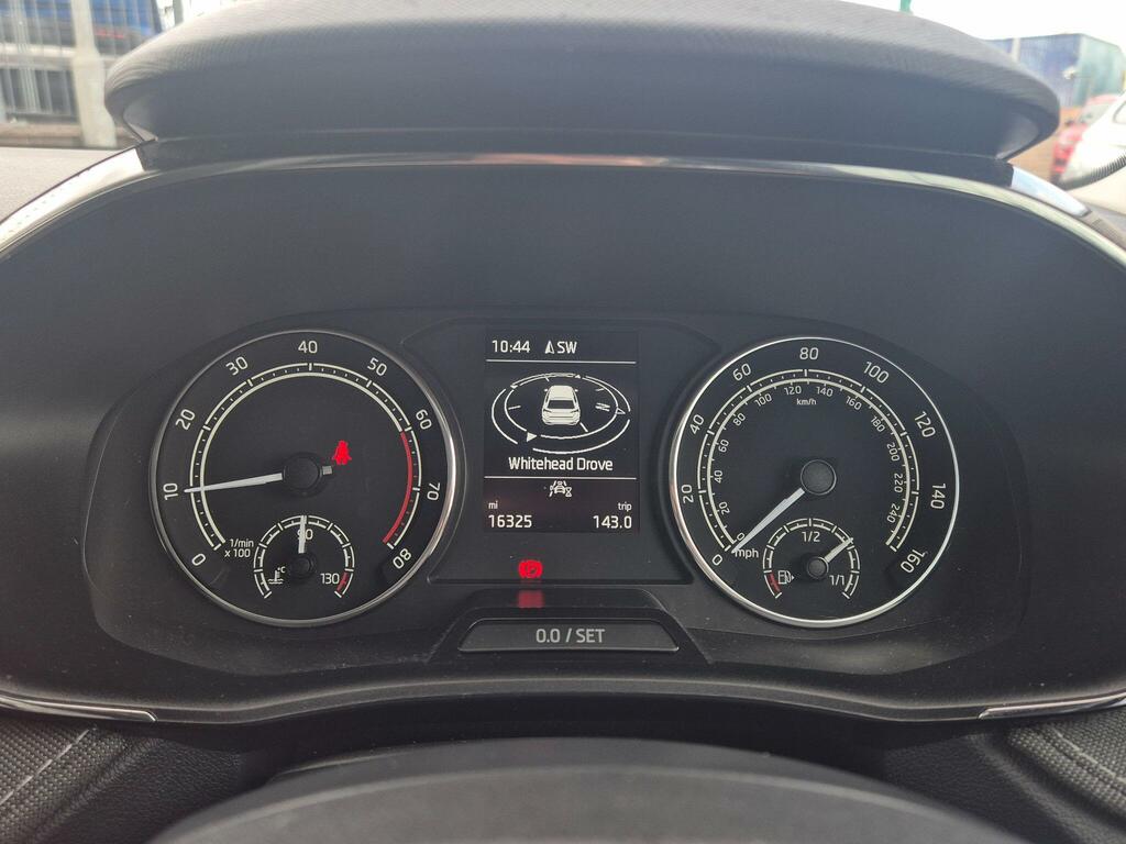Skoda Fabia Fabia Se L Tsi Grey #38