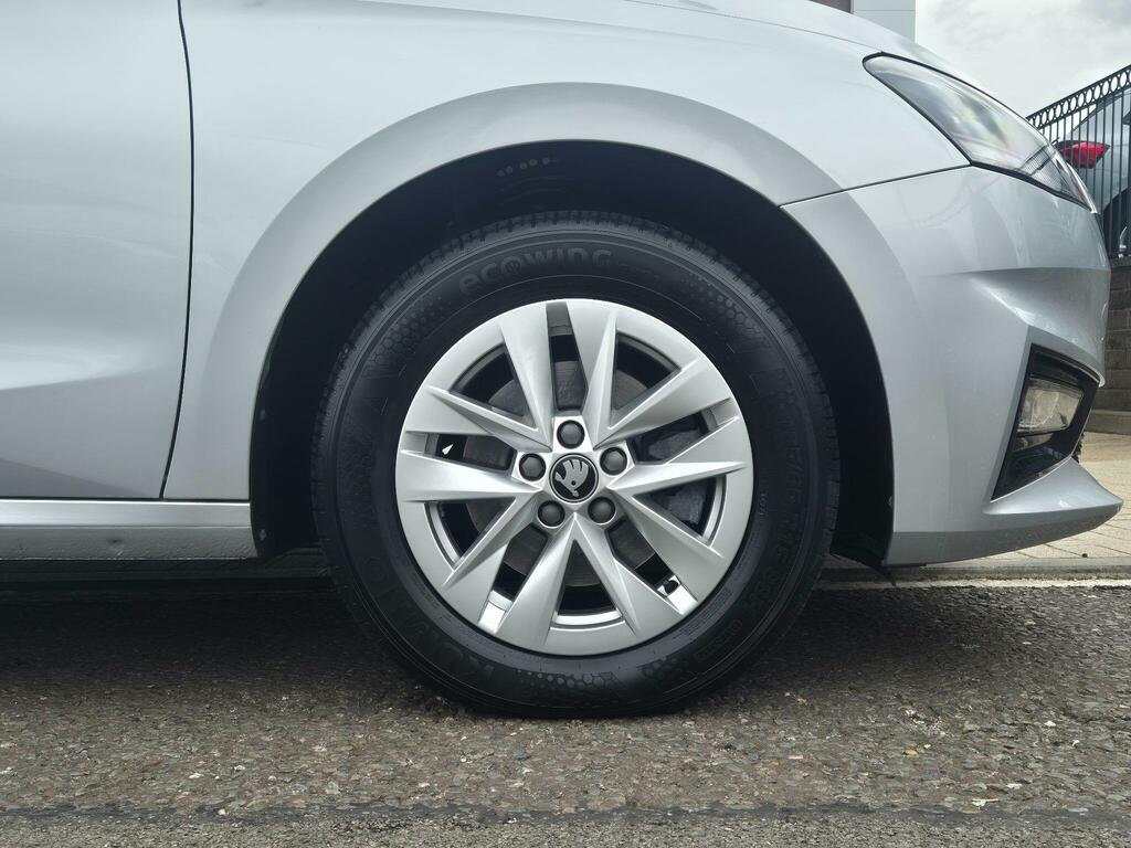 Skoda Fabia 1.0 Tsi Se Edition Hatchback Dsg Euro 6 Silver #5