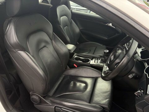 Audi A5 2.0 A5 Black White #4
