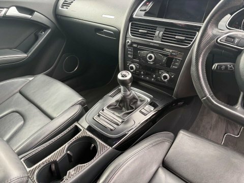 Audi A5 2.0 A5 Black White #6