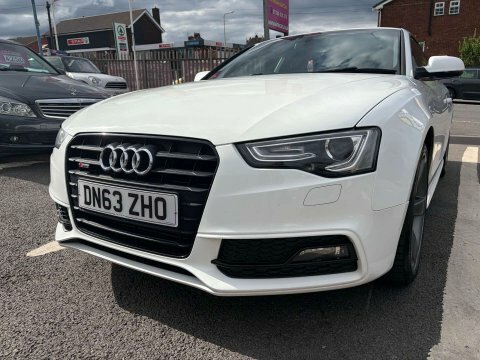 Audi A5 2.0 A5 Black White #3