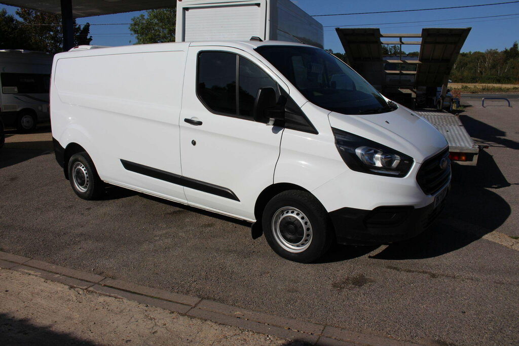 Ford Transit Custom 2.0 300 Ecoblue Leader L2 H1 Euro 6 Ss White
