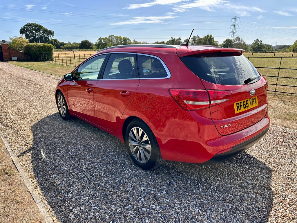 Kia Ceed 1.0 T-gdi 3 Sportswagon Euro 6 Red #3