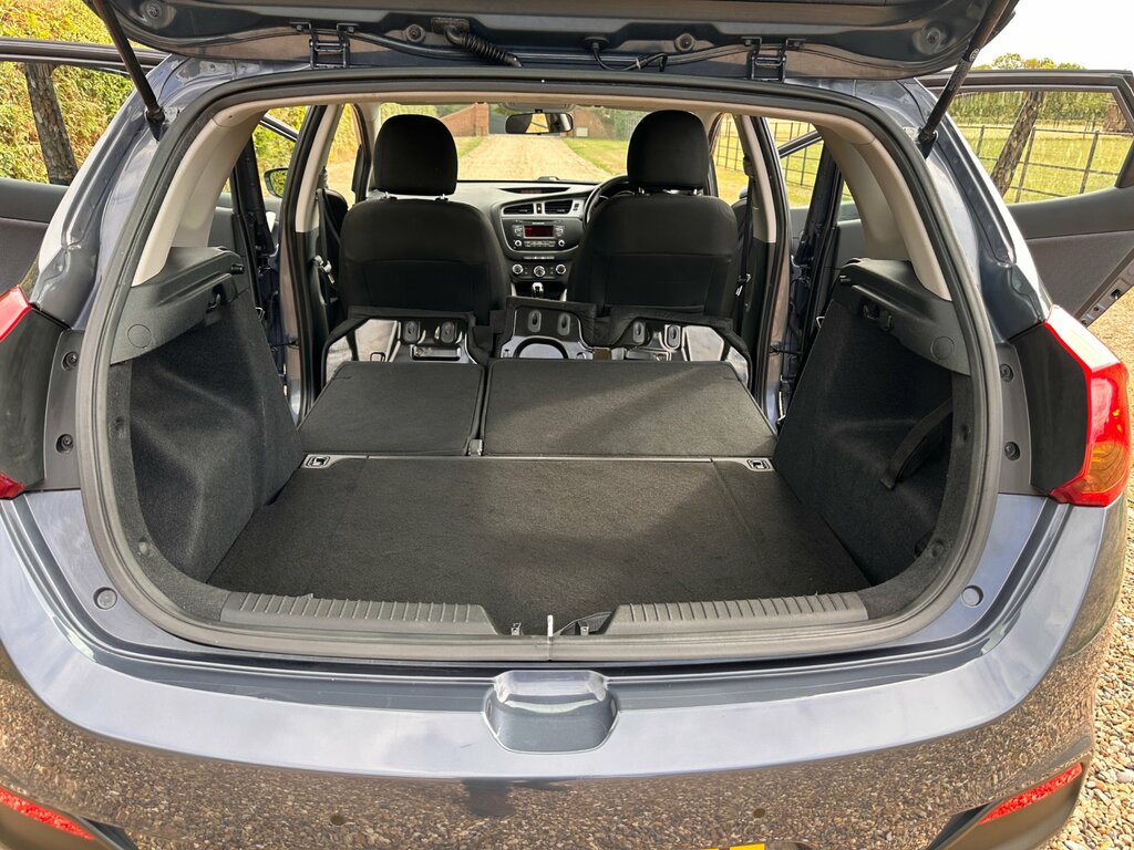 Kia Ceed 1.6 T-gdi Gt Euro 5 Black #37