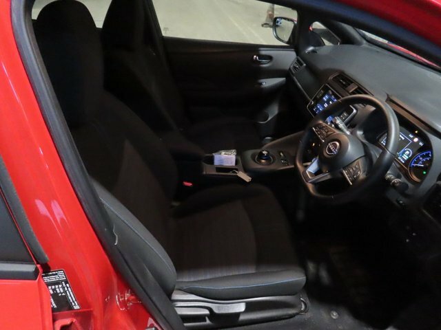 Nissan Leaf 39Kwh Acenta Hatchback 150 Ps Red #6