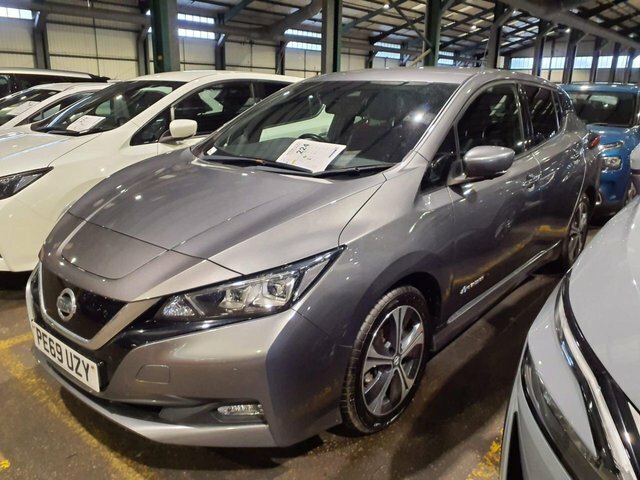 Nissan Leaf 40Kwh Tekna Hatchback 150 Ps Grey