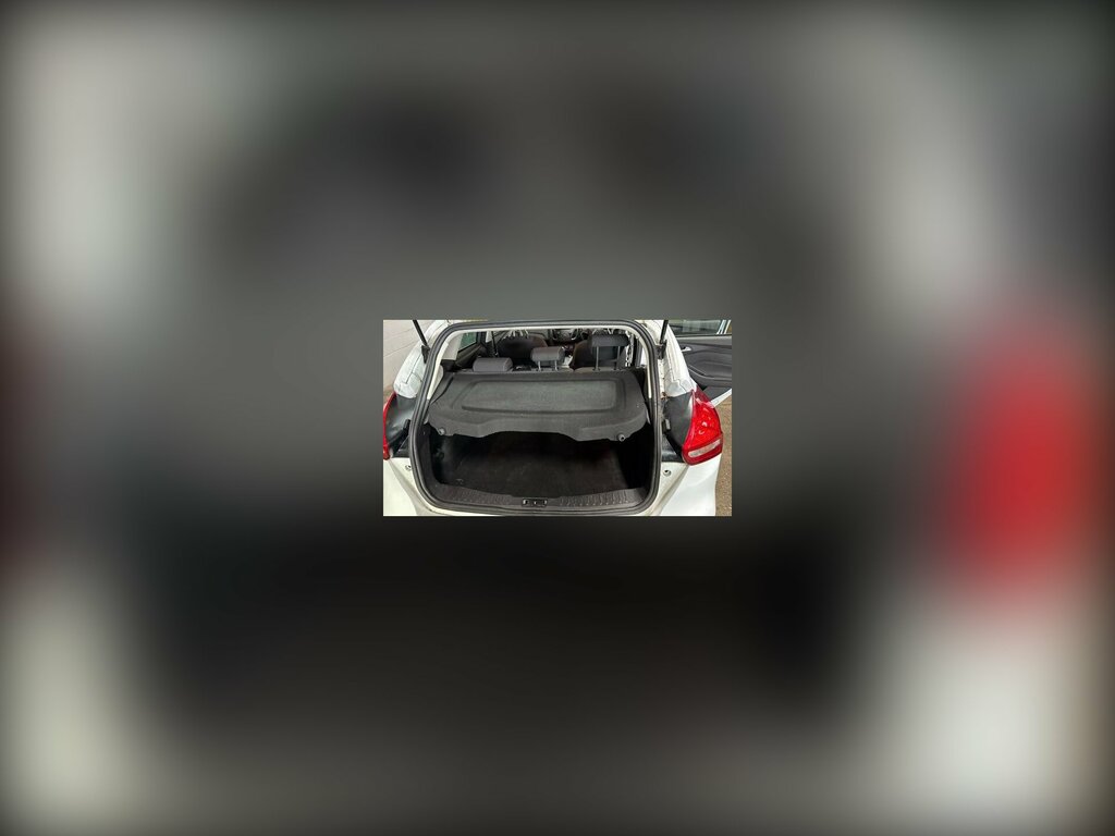 Ford Focus 1.6 Zetec Powershift Euro 6 LS15FVX White #3
