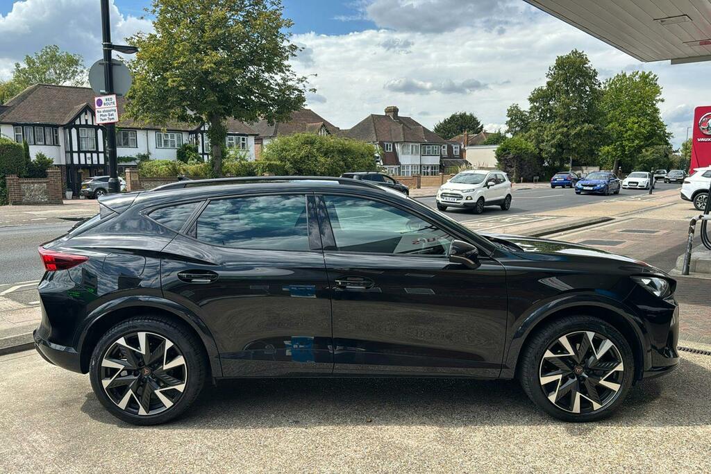 Cupra Formentor 1.5 Etsi V2 Suv Hybrid Dsg Black #5