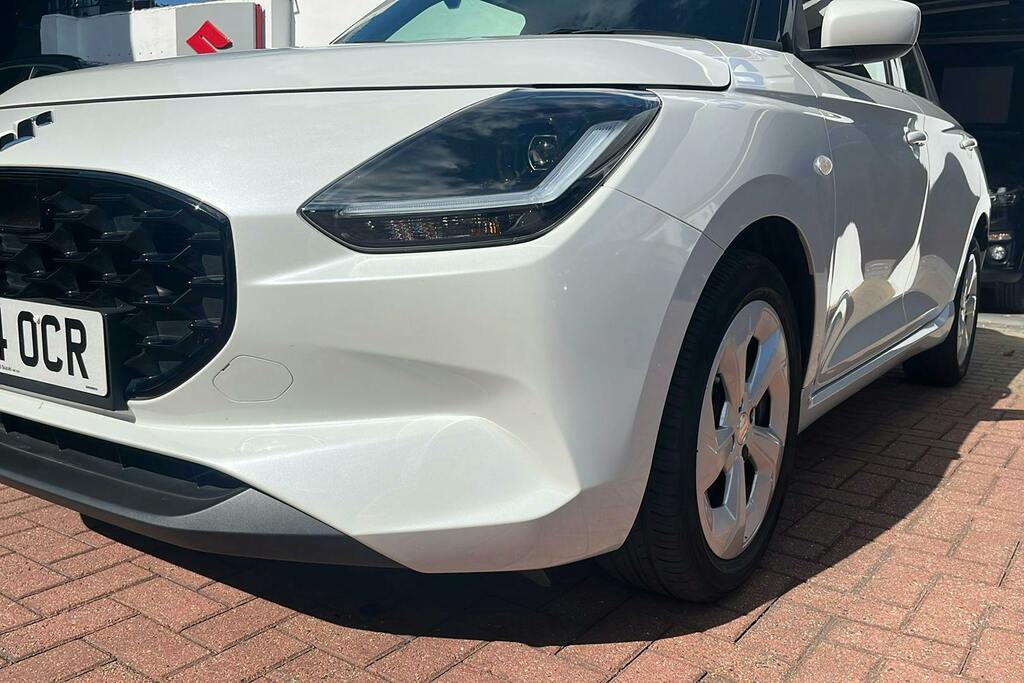Suzuki Swift 1.2 Mild Hybrid Red #24