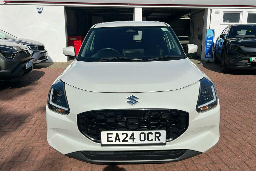 Suzuki Swift 1.2 Mhev Motion Hatchback Hybrid Cvt White #5
