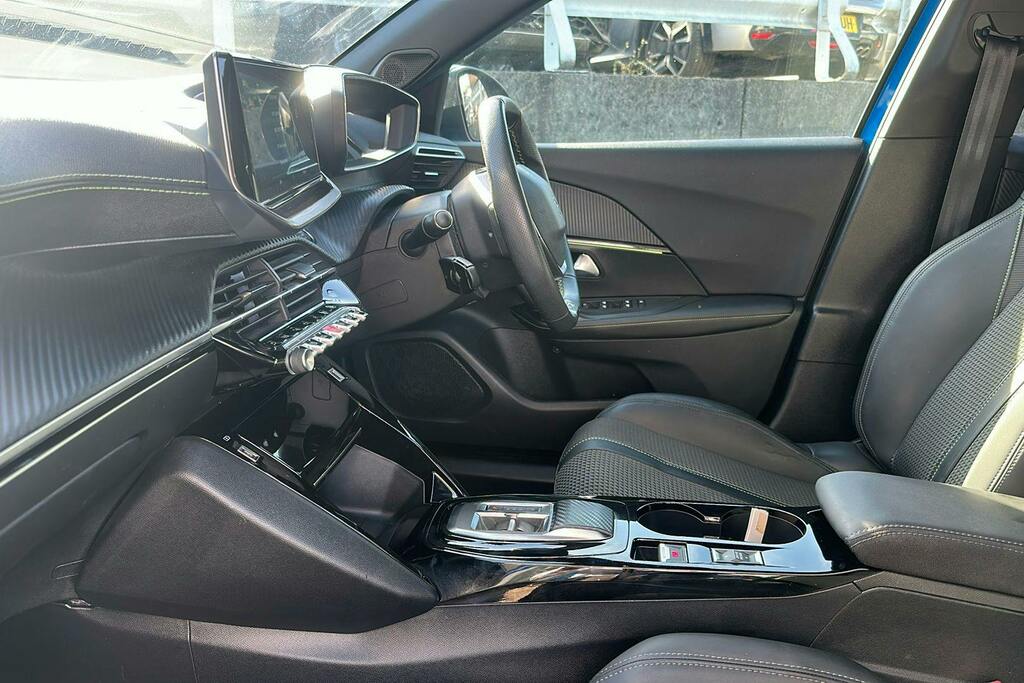Peugeot e-2008 50Kwh Gt Suv Blue #3