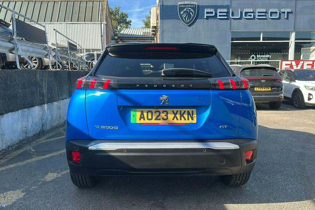 Peugeot e-2008 50Kwh Gt Suv Blue #6