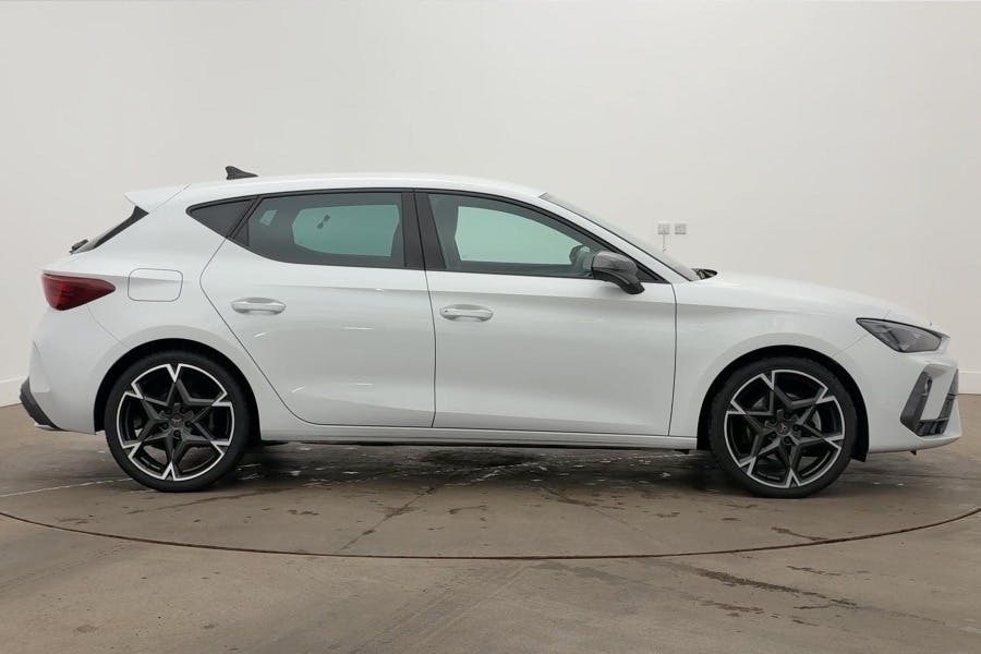 Cupra Leon 1.5 Etsi V2 Hatchback Hybrid Dsg White #4