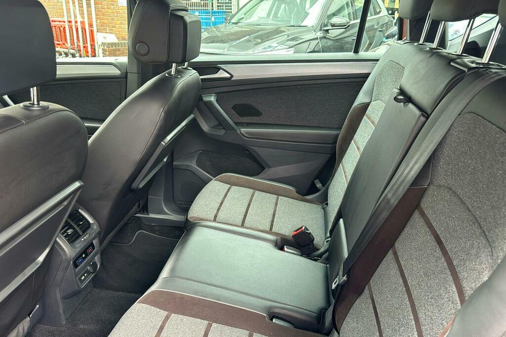 Seat Tarraco 1.5 Tsi Evo Xcellence Suv Dsg Red #3