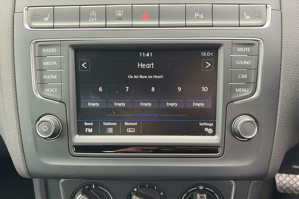 Volkswagen Polo Tsi Match Edition Hatchback White #14