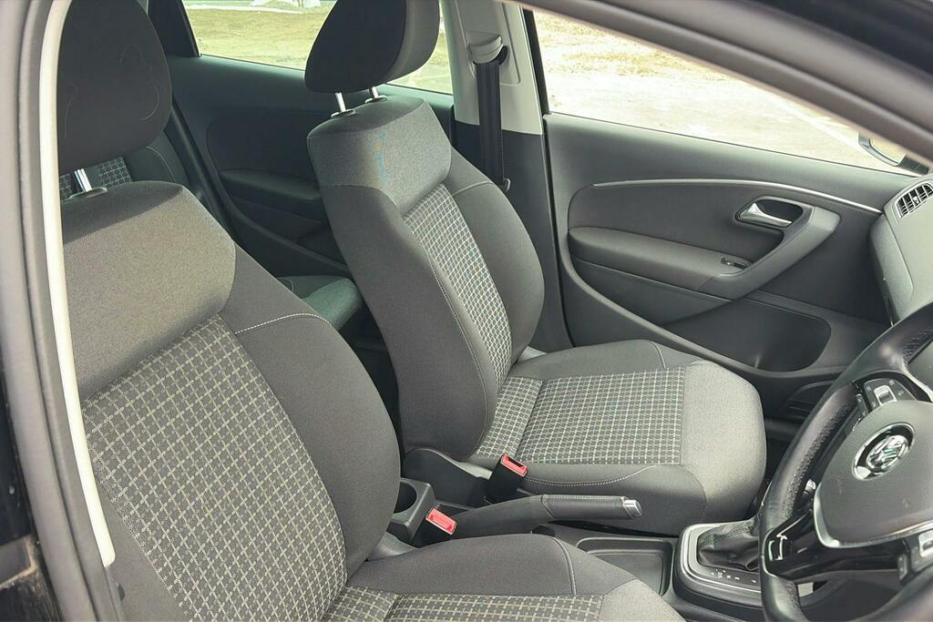 Volkswagen Polo Tsi Match Edition Hatchback White #25