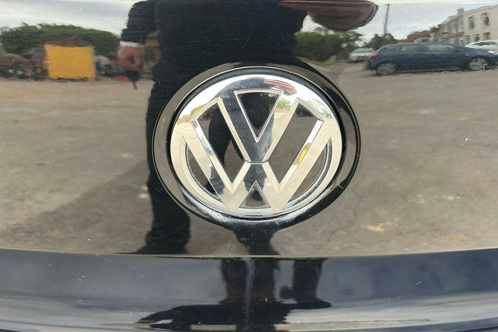 Volkswagen Polo Tsi Match Edition Hatchback White #38