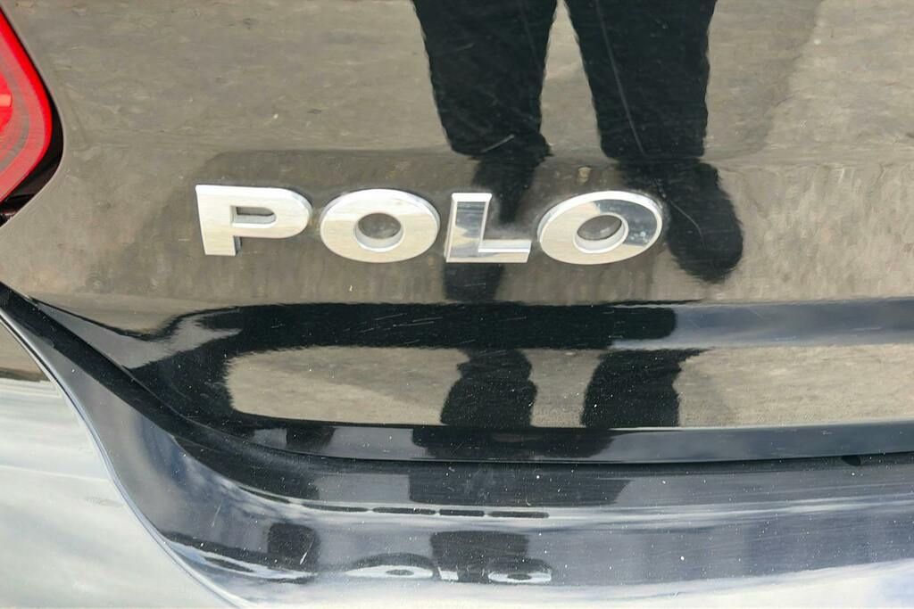 Volkswagen Polo Tsi Match Edition Hatchback White #39