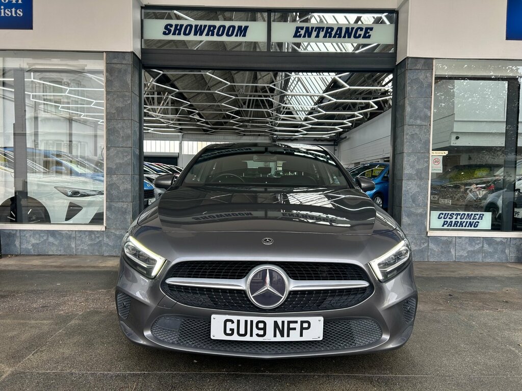 Mercedes-Benz A Class 1.3 A200 Sport Premium Plus Hatchback 7G- Grey