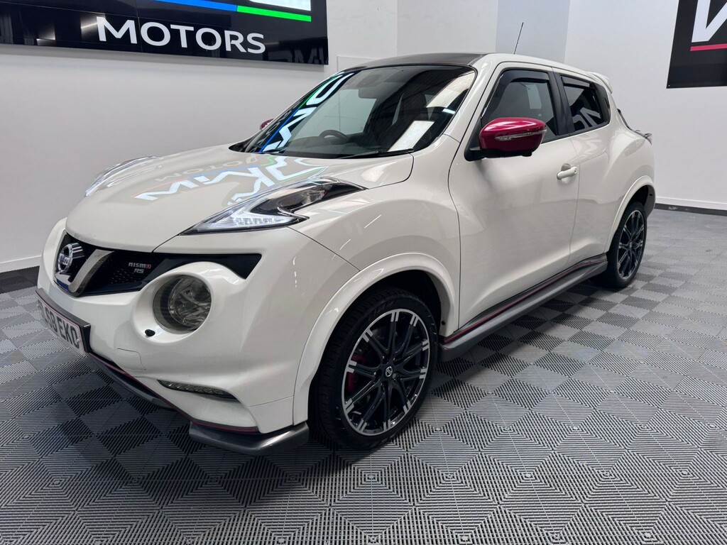 Nissan Juke Tekna Dci White #4