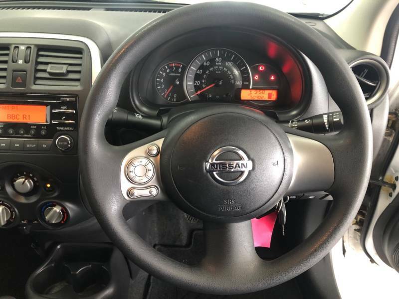 Nissan Micra Micra Acenta White #16