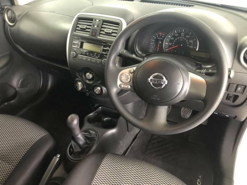 Nissan Micra Micra Acenta White #12